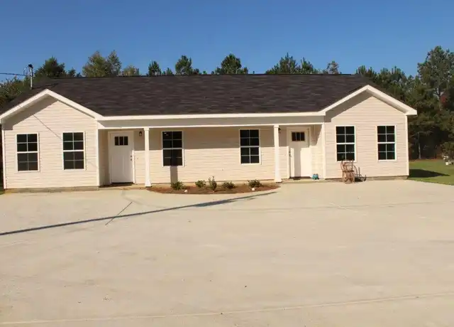 Property at 279 N Rocky Creek Rd Unit A, Ashford, AL, 36312, 3 beds, 2 baths, [object Object]