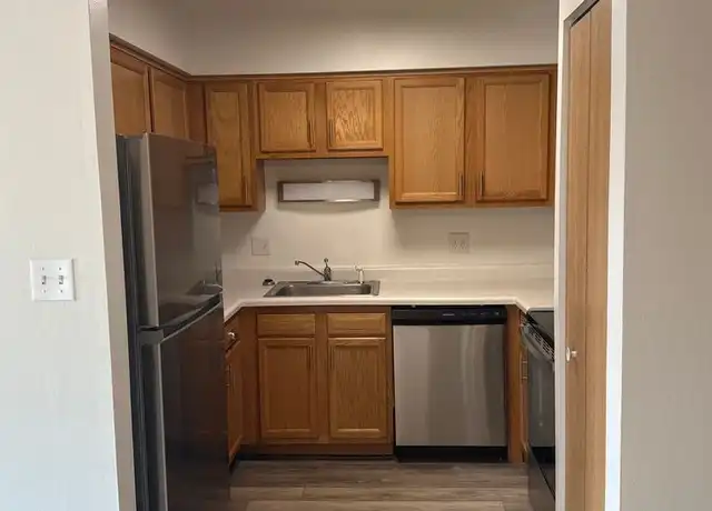 Property at 210 Westwind Dr Unit 112F, Michigan City, IN, 46360, 1 bed, 1 bath, [object Object]