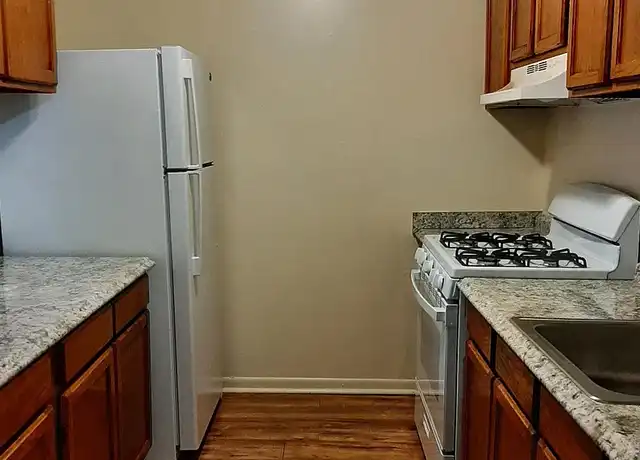 Property at Sandtown Village - 913 N Fulton Ave, Baltimore, MD, 21217, 2 beds, 1 bath, [object Object]