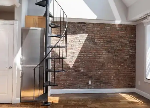 Property at 350 W 21st St, New York, NY, 10011, 1 bed, 1 bath, [object Object]