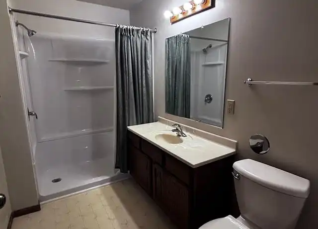 Property at 710 Monroe St Unit 10, Little Chute, WI, 54140, 2 beds, 1 bath, [object Object]