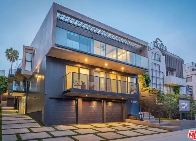 Property at 2805 3rd St Unit 4, Santa Monica, CA, 90405, 3 beds, 2 baths, [object Object]