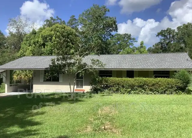 Property at 746 SE 29th Ter, Ocala, FL, 34471, 3 beds, 2 baths, [object Object]