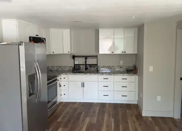 Property at 2614 W Mission Ct Unit 2614, Visalia, CA, 93277, 1 bed, 1 bath, [object Object]