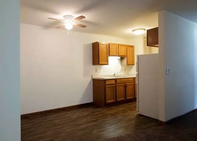 Property at 1208 Fleetfoot Dr, Waukesha, WI, 53186, 2 beds, 1 bath, [object Object]