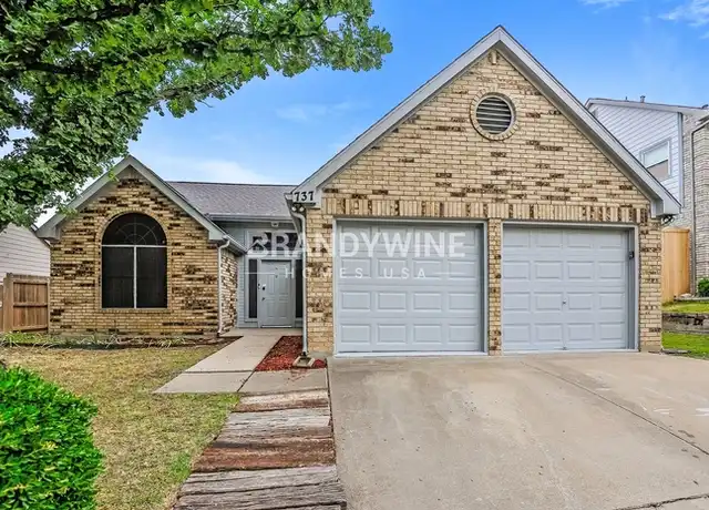Property at 737 Lionel Way Unit 737, Fort Worth, TX, 76108, 4 beds, 2 baths, [object Object]
