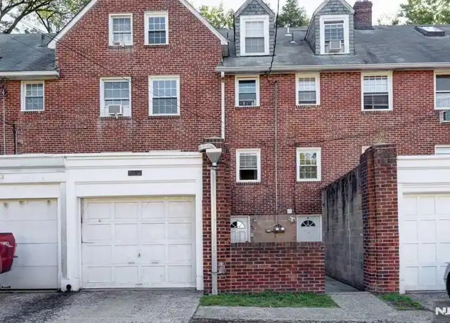 Property at 20 Townley Rd Unit B, Fair Lawn, NJ, 07410, 3 beds, 2 baths, [object Object]