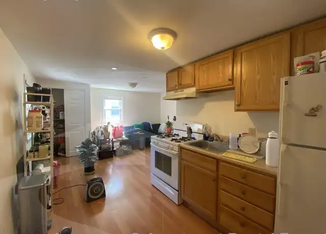 Property at 400 Franklin St Unit 6, Cambridge, MA, 02139, 1 bed, 1 bath, [object Object]