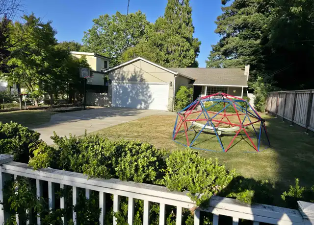 Property at 758 Arnold Way, Menlo Park, CA, 94025, 3 beds, 2 baths, [object Object]