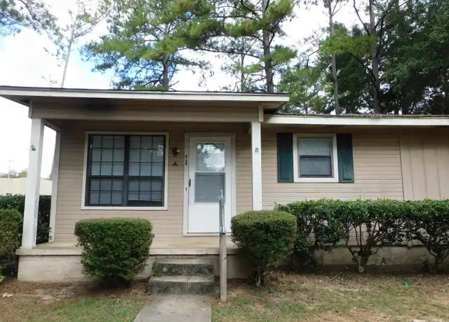 Property at 1025 Corder Rd, Warner Robins, GA, 31088, 2 beds, 1 bath, [object Object]