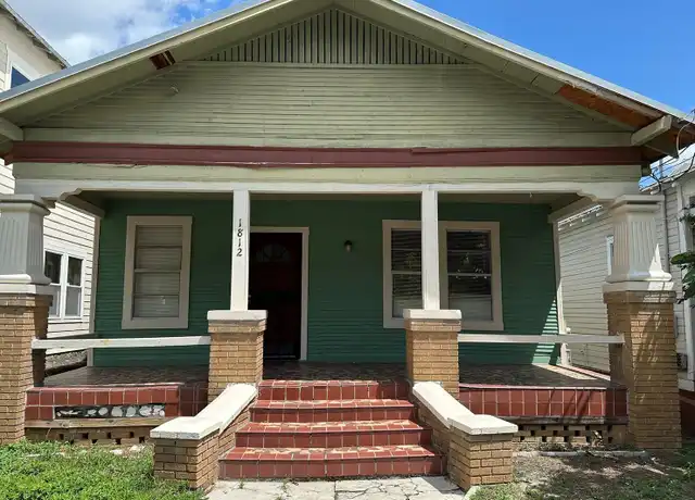 Property at 1812 E Columbus Dr, Tampa, FL, 33605, 3 beds, 1 bath, [object Object]