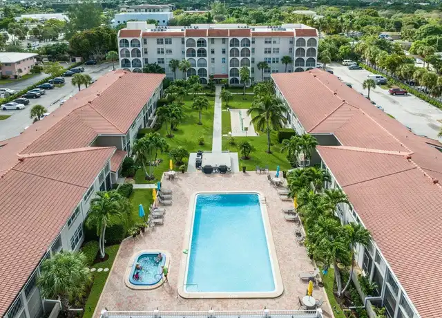 Property at 250 NE 20th St #2250, Boca Raton, FL, 33431, 2 beds, 2 baths, [object Object]