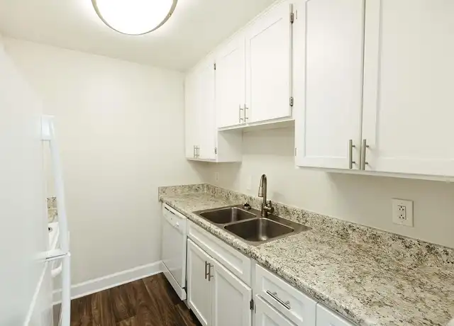 Property at Ashton at Harding - 4700 Humber Dr, Nashville, TN, 37211, 2 beds, 1.5 baths, [object Object]