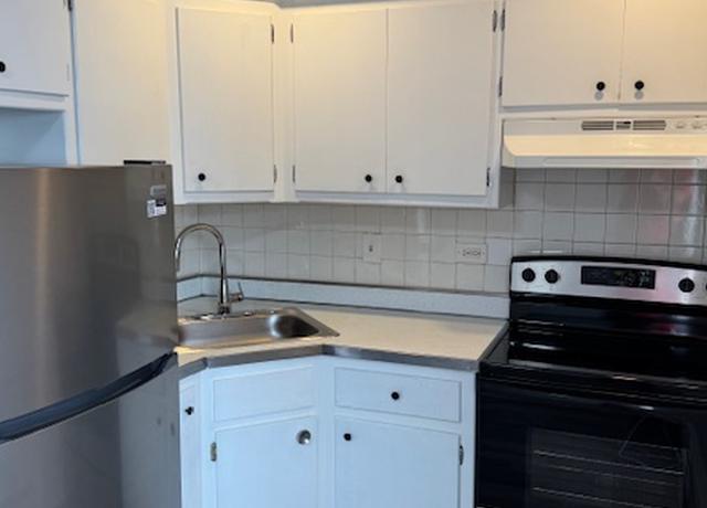 Photo of 4014 W 103rd St Unit 9, Oak Lawn, IL 60453