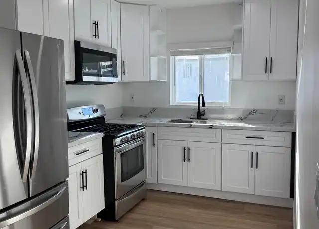 Property at 7350 Florence Ave Unit 13, Downey, CA, 90240, 2 beds, 1 bath, [object Object]