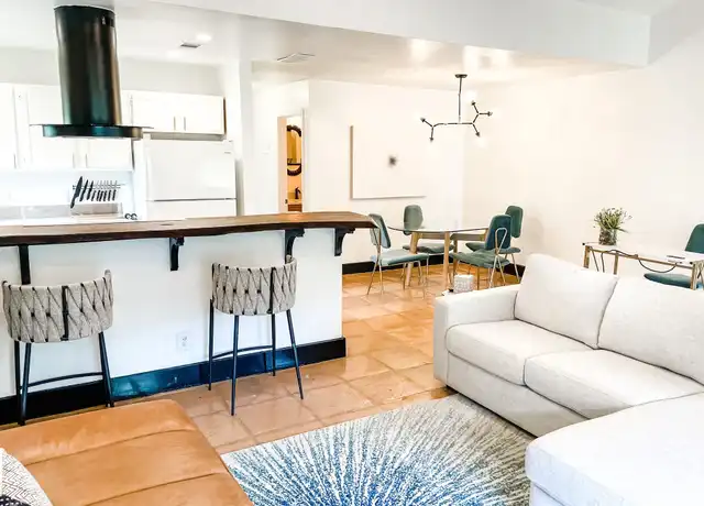 Property at 3106 Glen Ora St Unit B, Austin, TX, 78704, 2 beds, 1 bath, [object Object]