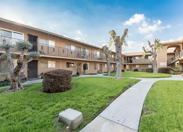 Property at Los Olivos - 14300 Mulberry Dr, Whittier, CA, 90604, 0-1 beds, 1 bath, [object Object]