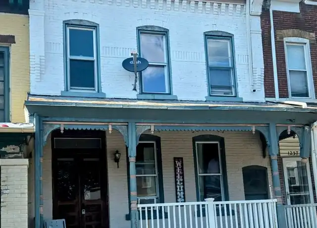 Property at 1239 W Chew St Unit 3, Allentown, PA, 18102, 1 bed, 1 bath, [object Object]