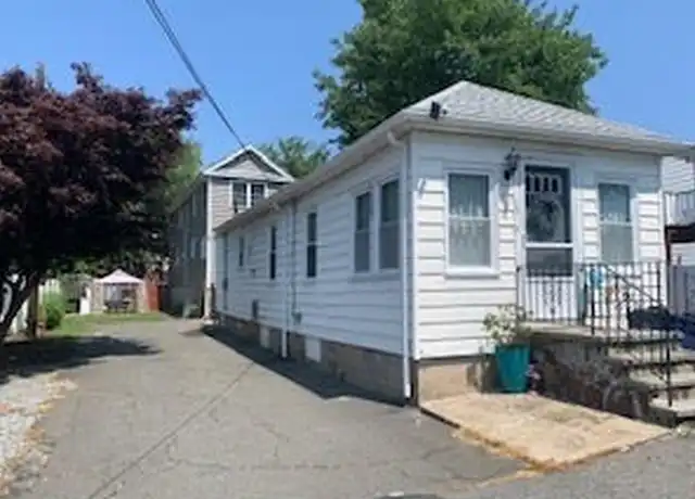 Property at 15 Argyle St, Revere, MA, 02151, 1 bed, 1 bath, [object Object]