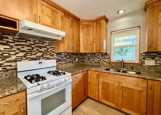 Property at 1420 3rd Ave SW, Rochester, MN, 55902, 4 beds, 2 baths, [object Object]