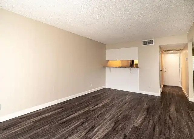 Photo of 812 Beelard Dr, Vacaville, CA 95687