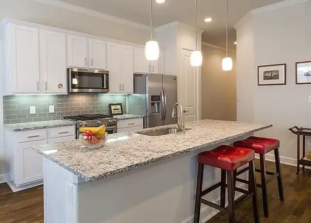 Property at 5015 Meridian Ln Unit 4211, Addison, TX, 75001, 1 bed, 1 bath, [object Object]