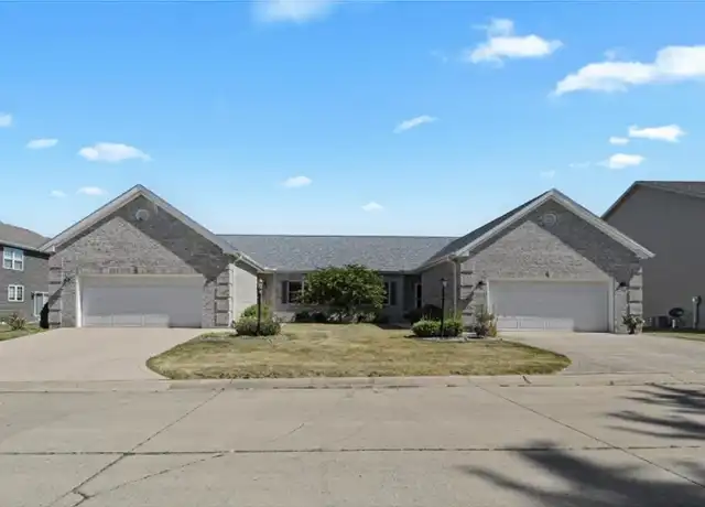 Property at 2104 E Lucille Ln, Mahomet, IL, 61853, 3 beds, 3 baths, [object Object]