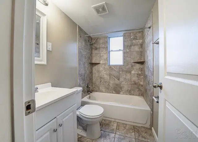 Photo of 4435 Powell Ave, Memphis, TN 38122