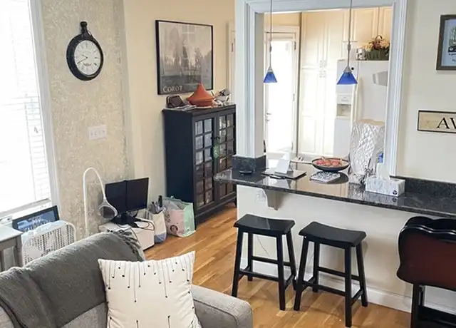 Property at 15 Western Ave #3, Gloucester, MA, 01930, 2 beds, 1.5 baths, [object Object]