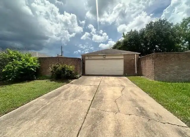 Property at 9322 Beringwood Dr, Houston, TX, 77083, 3 beds, 2 baths, [object Object]