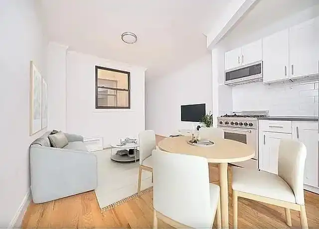 Property at 440 W 47th St Unit 2C, New York, NY, 10036, 2 beds, 1 bath, [object Object]