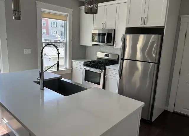Property at 183 Chelsea St, Everett, MA, 02149, 3 beds, 1 bath, [object Object]