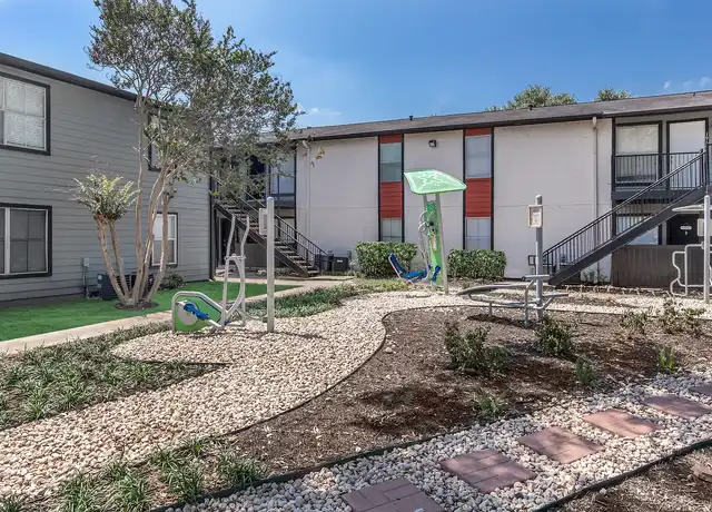 Property at Alegria II - 2401 Westridge St, Houston, TX, 77054, 1-2 bed, 1 bath, [object Object]