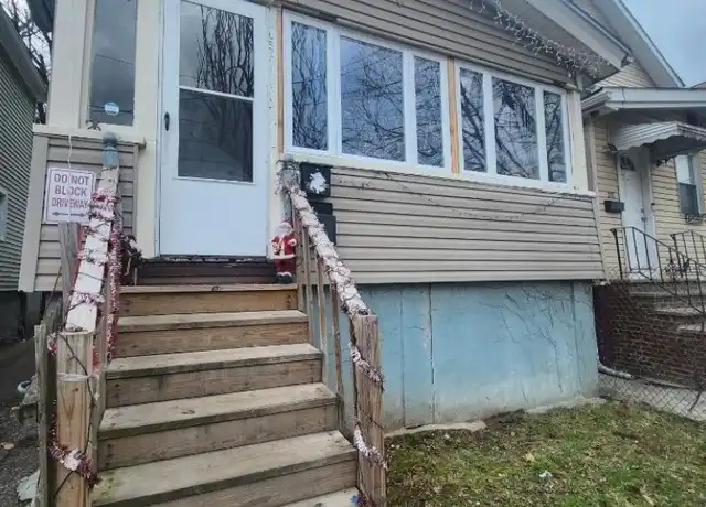 Property at 216 Wallace St #1, City of Orange, NJ, 07050, 2 beds, 1 bath, [object Object]