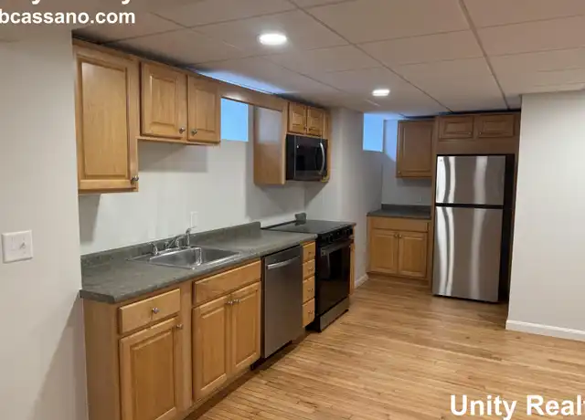 Property at 28 Allen St Unit B, Arlington, MA, 02474, 1 bed, 1 bath, [object Object]