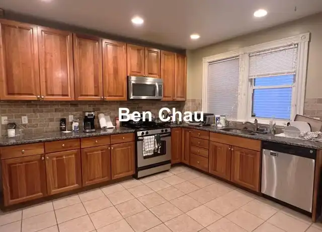 Property at 18 Homer St, Brookline, MA, 02445, 3 beds, 1 bath, [object Object]