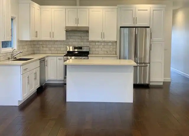 Property at 1913 N Commonwealth Ave, Los Angeles, CA, 90027, 1 bed, 1.5 baths, [object Object]