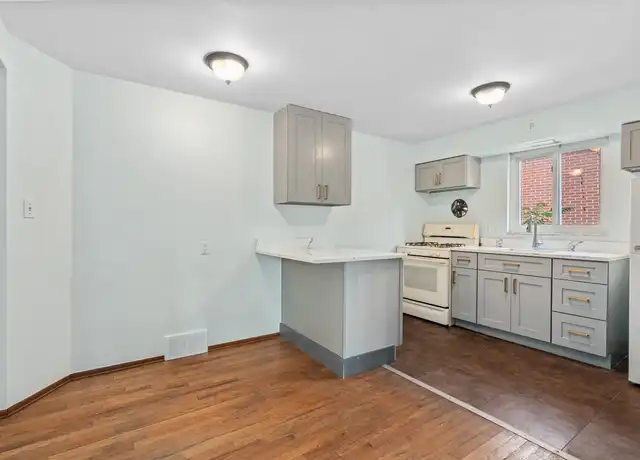 Property at 1505 Cumberland St, Pittsburgh, PA, 15205, 2 beds, 1 bath, [object Object]