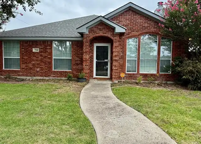 Property at 704 Westwind Way, Wylie, TX, 75098, 4 beds, 2 baths, [object Object]