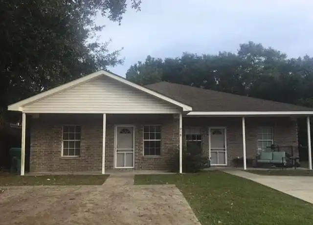 Property at 918 E Railroad St Unit 918 A Railroad, Gulfport, MS, 39501, 3 beds, 2 baths, [object Object]