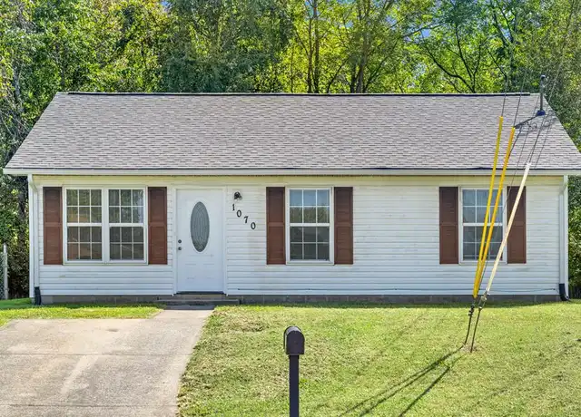 Property at 1070 Shadow Ridge Ave, Oak Grove, KY, 42262, 3 beds, 1.5 baths, [object Object]