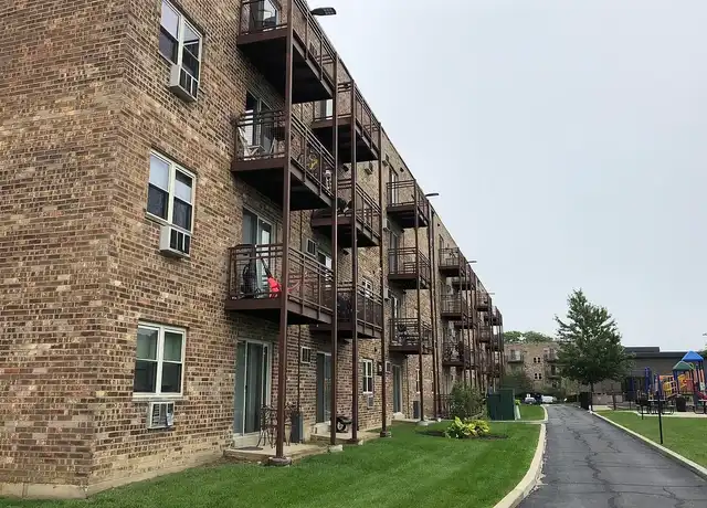 Property at Enclave at Hoffman Estates - 740 N Salem Dr, Hoffman Estates, IL, 60169, 1-2 bed, 1-2 bath, [object Object]