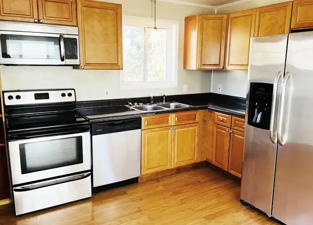 Property at 17 Unaka Ave Unit B, Asheville, NC, 28803, 2 beds, 1 bath, [object Object]