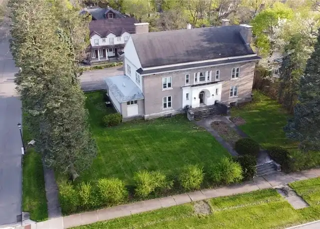 Property at 2118 E Genesee St Unit 202, Syracuse, NY, 13210, 2 beds, 1 bath, [object Object]