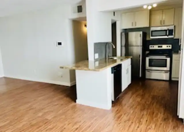 Property at 2008 Colquitt St #8, Houston, TX, 77098, 2 beds, 1 bath, [object Object]