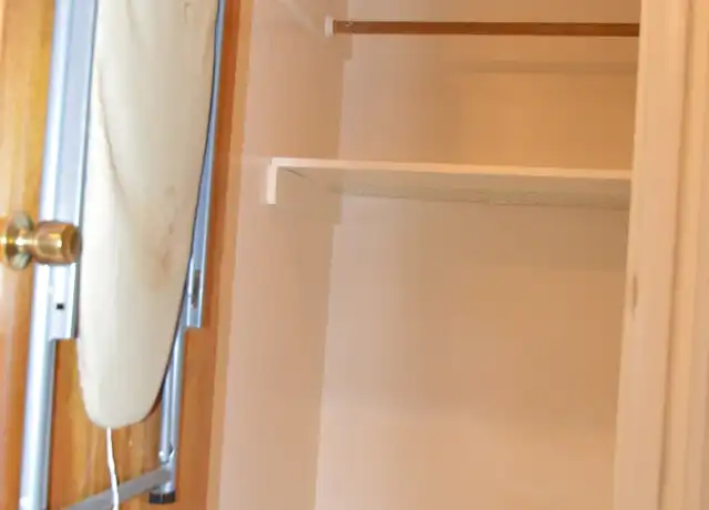 Property at 150 Park Ave Unit 10, Rochester, NY, 14607, 0 beds, 1 bath, [object Object]