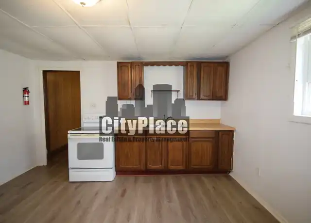 Property at 2105 Ringgold Ave, Indianapolis, IN, 46203, 1 bed, 1 bath, [object Object]