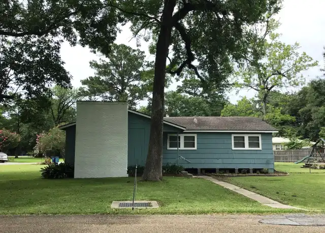 Property at 401 River Rd, Lafayette, LA, 70501, 3 beds, 2 baths, [object Object]