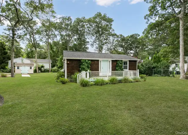 Property at 61 Squires Ave, East Quogue, NY, 11942, 2 beds, 1 bath, [object Object]
