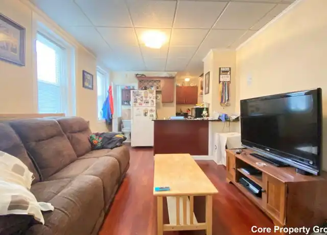 Property at 10 Henchman St, Boston, MA, 02113, 1 bed, 1 bath, [object Object]